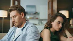 Hoe om te gaan met genegeerd worden in een relatie, zodat het je zelfvertrouwen niet aantast